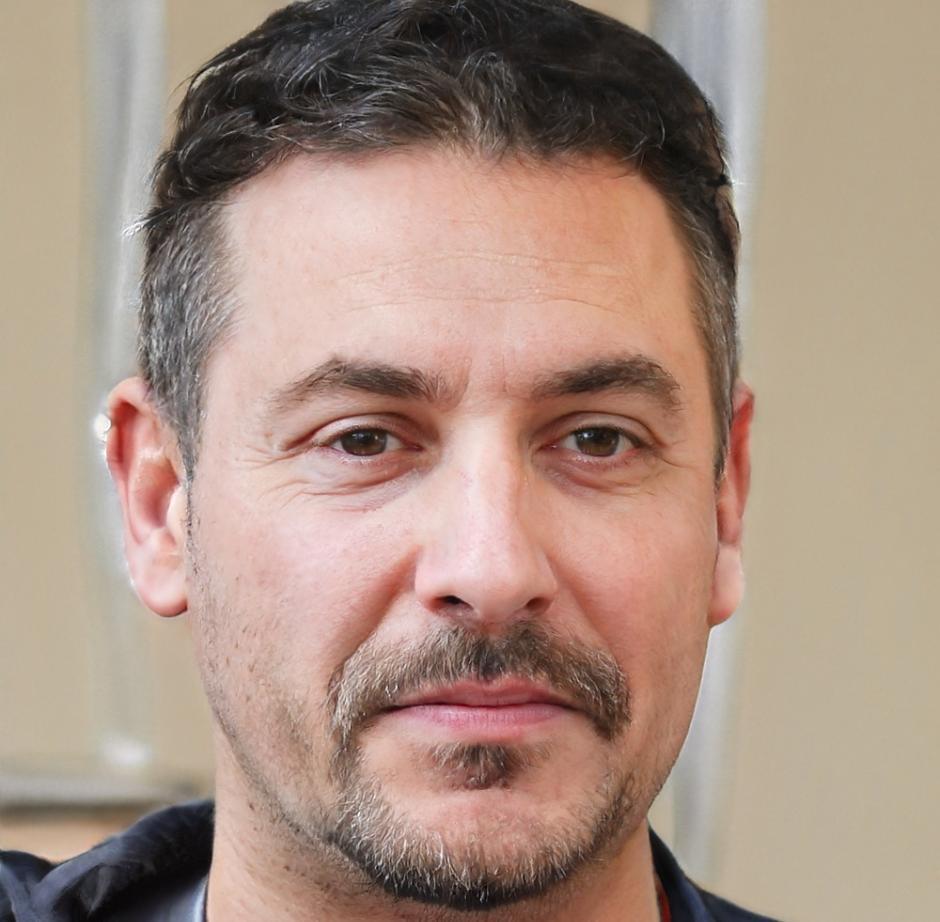 Θανάσης Καρατζάς - συμμετέχων στο πρόγραμμα